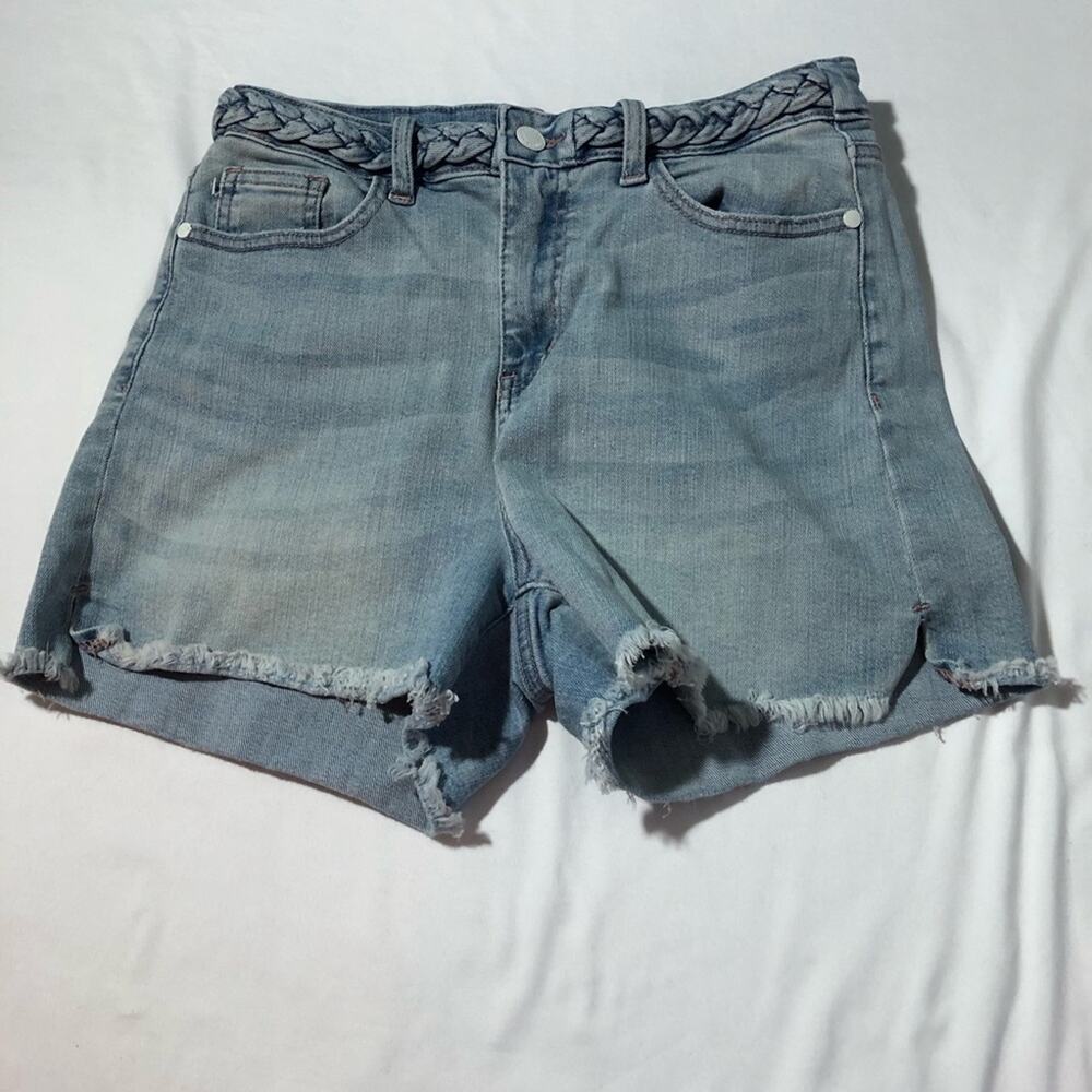 Judy blue jean shorts M light wash raw hem JB150098 braided rope waistband